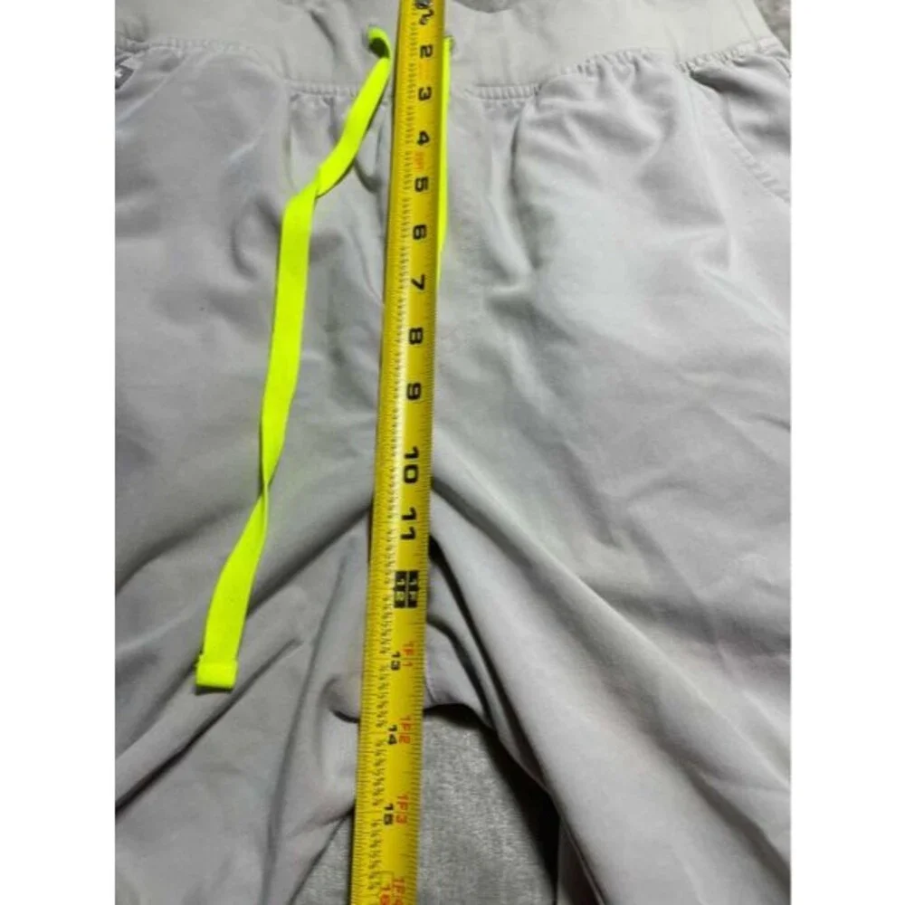 Figs Jogger Scrub Pants Men's Small Beige Cargo Work Casual Technical